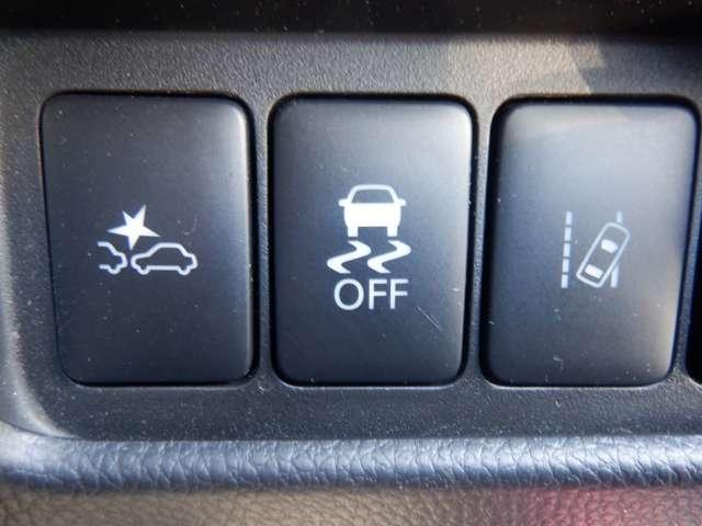 デイズルークス ６６０　ハイウェイスターＸ　純正ナビ　片側オートスライドドア　ＡＶＭ　レーダーブレーキサポート　ｉストップ　全周囲モニタ　メモリナビ　Ｂカメラ　ナビ＆ＴＶ　車線逸脱警告　エアコン　イモビライザー　ＬＥＤライト　Ｗエアバック　ワンセグＴＶ　キーレス　ＡＢＳ　サイドカメラ（15枚目）