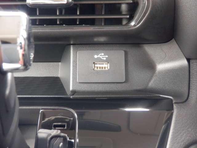 ルークス ６６０　ハイウェイスターＸ　純正ナ　アイスト　衝突被害軽減ブレ－キ　助手席側オートスライドドア　マルチビューカメラ　車線逸脱警報装置　ＥＴＣ　ＬＥＤ　パワーウィンドウ　ワンオーナー　カーテンエアバック　ドライブレコーダー　ナビＴＶ（19枚目）