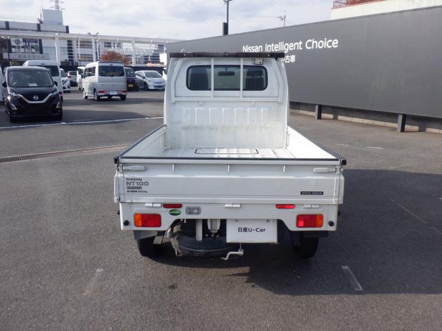 ＮＴ１００クリッパートラック ６６０　ＤＸ　農繁仕様　４ＷＤ　ラジオチューナー　四駆　パワステ　エアコン　エアバッグ（24枚目）