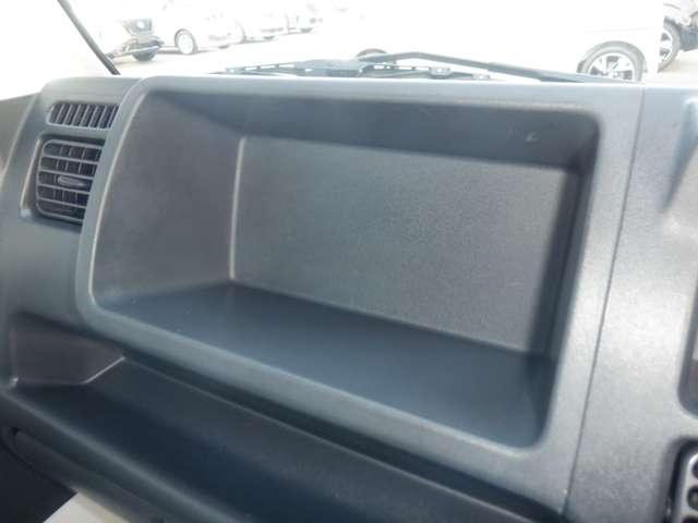 ＮＴ１００クリッパートラック ６６０　ＤＸ　農繁仕様　４ＷＤ　１オーナー　四駆　パワステ　エアコン　エアバッグ（17枚目）