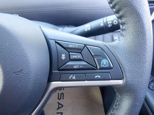 セレナ １．２　ｅ－ＰＯＷＥＲ　ハイウェイスター　Ｖ　３６０°カメラ　エマジェンシーブレーキ　１オナ　スマキー　バックカメラ　ＬＥＤ　レーンアシスト　ＥＴＣ　ドラレコ　Ａストップ　イモビ　サイドカーテンエアバック　フルオートエアコン　アルミホイール（15枚目）