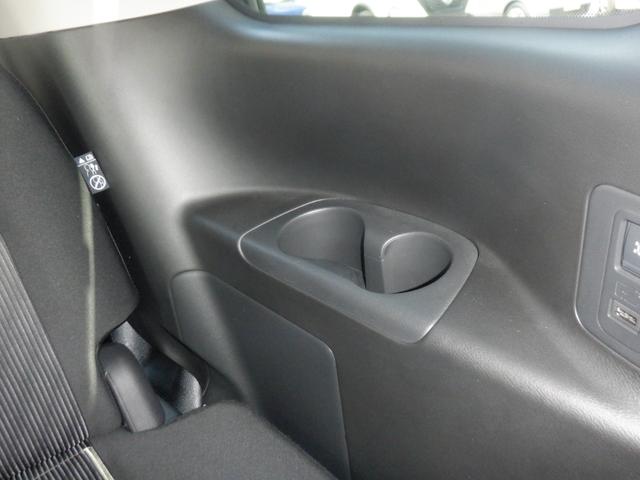 セレナ １．２　ｅ－ＰＯＷＥＲ　ハイウェイスター　Ｖ　３６０°カメラ　エマジェンシーブレーキ　１オナ　スマキー　バックカメラ　ＬＥＤ　レーンアシスト　ＥＴＣ　ドラレコ　Ａストップ　イモビ　サイドカーテンエアバック　フルオートエアコン　アルミホイール（40枚目）