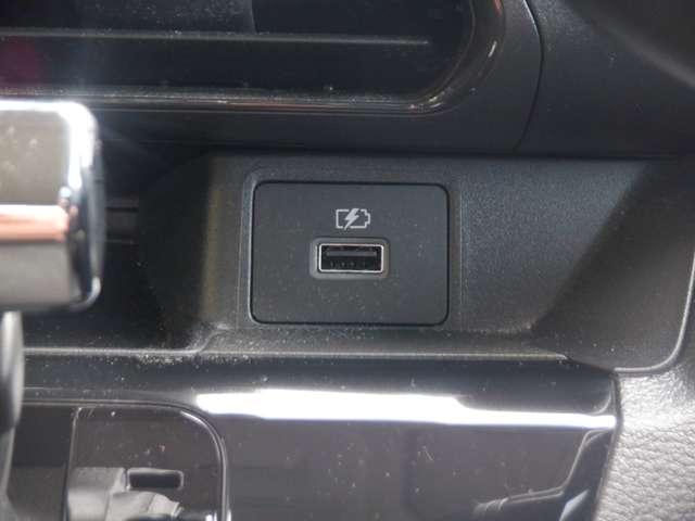 デイズ ６６０　ハイウェイスターＸ　ＣＤラジオチューナー　ブレーキサポート　ＬＥＤ　イモビライザー　１オーナー　インテリジェントキー　レーンキープ　バックカメラ　アイドリングストップ　オートエアコン　デュアルエアバッグ　アルミホイール　パワーステアリング（10枚目）