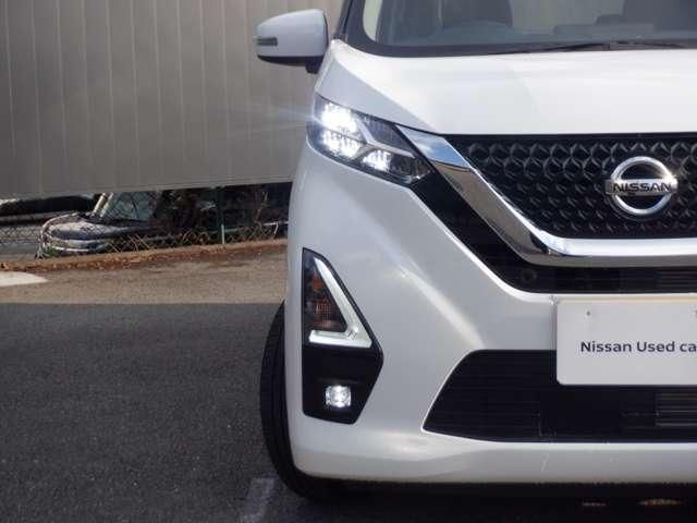 デイズ ６６０　ハイウェイスターＸ　ＣＤラジオチューナー　ブレーキサポート　ＬＥＤ　イモビライザー　１オーナー　インテリジェントキー　レーンキープ　バックカメラ　アイドリングストップ　オートエアコン　デュアルエアバッグ　アルミホイール　パワーステアリング（17枚目）