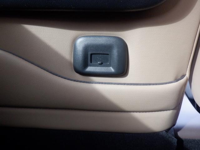 ��Ȃɂ��X�}�z�Ȃǂ̏[�d�ɕ֗��Ȃt�r�a�d�����������܂��B