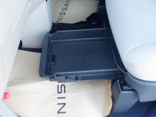 ����Ȃ̉��ɂ����[�X�y�[�X������܂��B