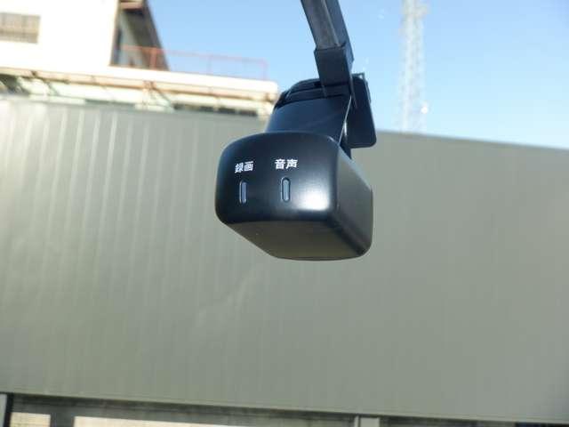 ������̎��ɖ𗧂��Y�����h���C�u���R�[�_�[�I�I