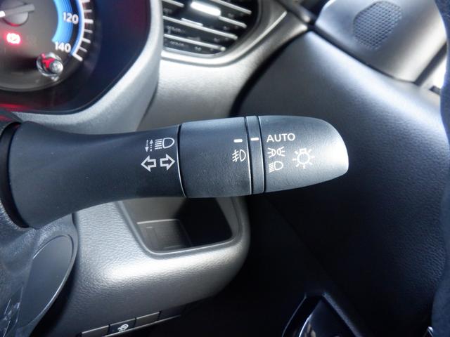 �[��ꎞ��g���l��������Ȃǂœ_������ȂǁA���̖͂��邳�ɉ����ăw�b�h���C�g�������œ_���E��������X�}�[�g�ȃI�[�g���C�g�V�X�e���ł��B