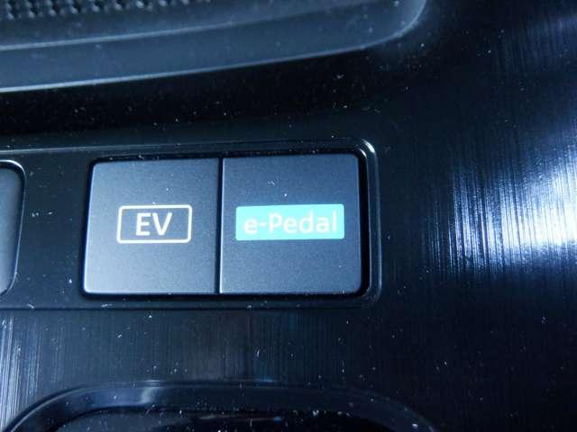 エクストレイル １．５　Ｘ　ｅ－４ＯＲＣＥ　エクストリーマーＸ　４ＷＤ　メーカーナビ　プロパイロット　ＥＴＣ２．０　全方位カメラ　踏み間違い防止　ＬＥＤヘッドライト　リアカメラ　スマートキー　オートエアコン　車線逸脱　アダプティブクルーズ　ワンオーナー　ＥＴＣ　４ＷＤ　メモリーナビ　寒冷地仕様　アイドリングストップ（16枚目）