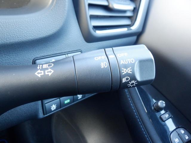 �[��ꎞ��g���l��������Ȃǂœ_������ȂǁA���̖͂��邳�ɉ����ăw�b�h���C�g�������œ_���E��������X�}�[�g�ȃI�[�g���C�g�V�X�e���ł��B