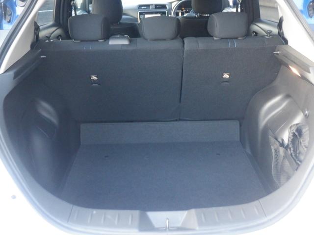 ���i�g���Ȃ�A�\���ȍL���̃��Q�b�W�X�y�[�X������܂��B