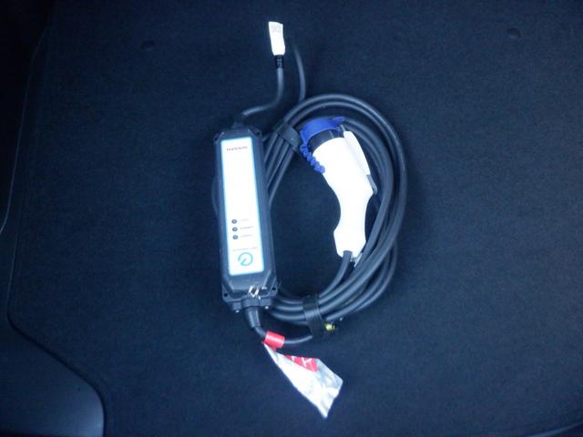 �[�d�P�[�u������������Ă��܂��B