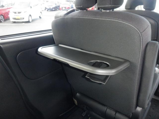 �T�[�h�V�[�g�ɂ͐܂肽���݂̃e�[�u���i�h�����N�z���_�[���t���j