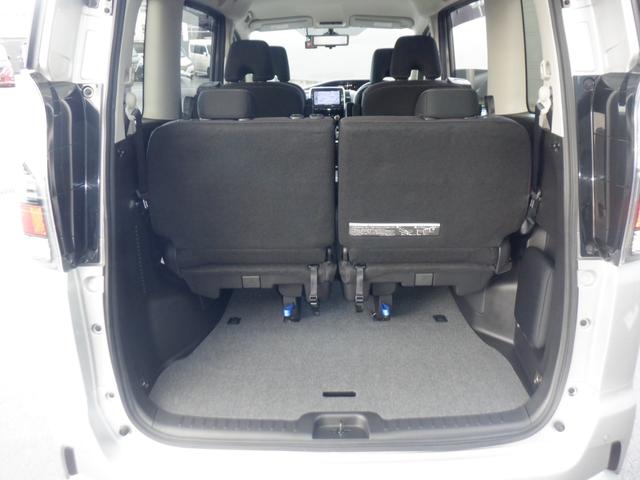 ���i�g���Ȃ�A�\���ȍL���̃��Q�b�W�X�y�[�X������܂��B