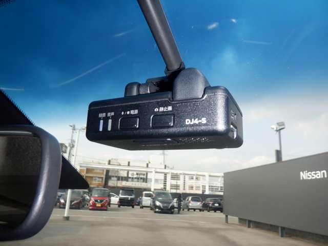 ������̎��ɖ𗧂��Y�����h���C�u���R�[�_�[�I�I