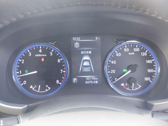 �D�ꂽ���F���Ɛ��k�ȃf�U�C���������˔������t�@�C���r�W�������[�^�[���̗p�I