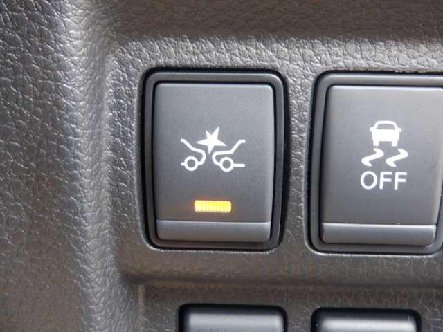 �Փ˔�Q�y���u���[�L�@�\���ځI�Փ˂̉\�������܂�ƃ��[�^�[���̌x������u�U�[�ł��m�点�B