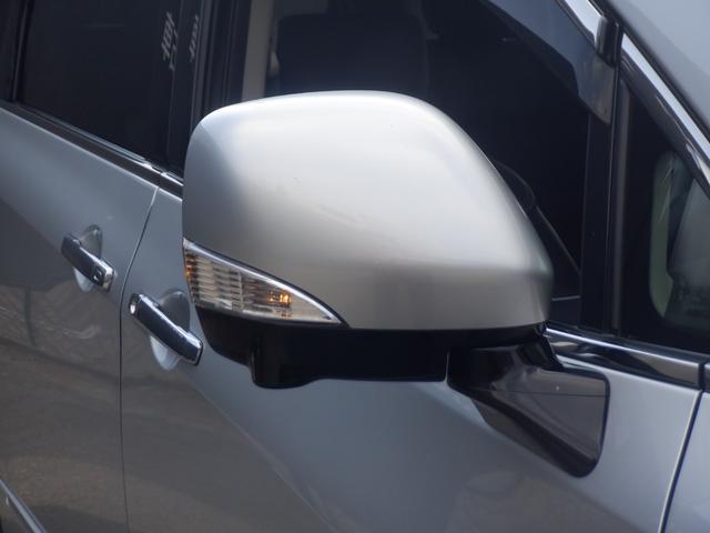 �E�C���J�[�t���h�A�~���[�ł��B����Ɂu�E�C���J�[���n�U�[�h�v���C�Â��Ă��炦�邨���������S�m�ۂ̃A�C�e���ł��B