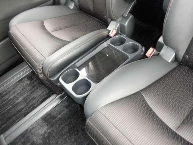 ��Ȃɂ��X�}�z�Ȃǂ̏[�d�ɕ֗��Ȃt�r�a�d�����������܂��B