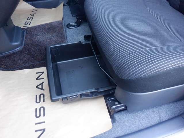 ����Ȃ̉��ɂ����[�X�y�[�X������܂��B