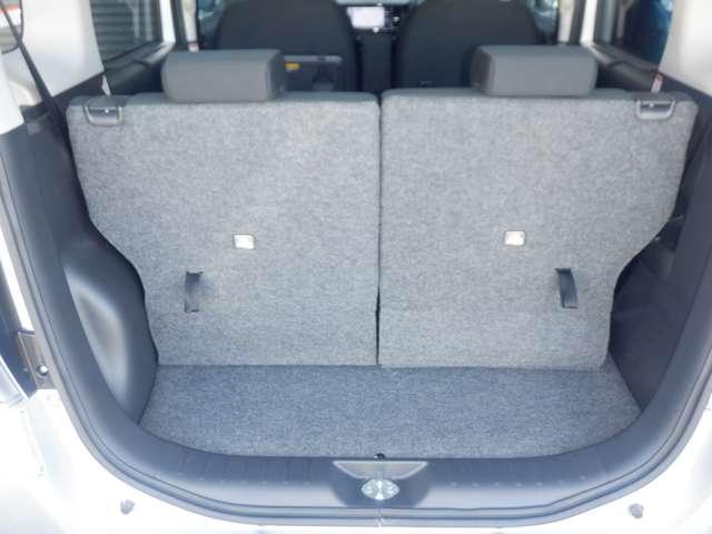 ���i�g���Ȃ�A�\���ȍL���̃��Q�b�W�X�y�[�X������܂��B