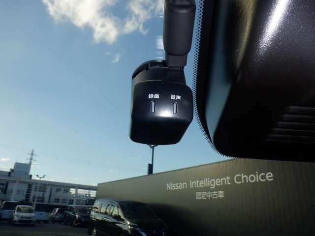 ������̎��ɖ𗧂��Y�����h���C�u���R�[�_�[�I�I