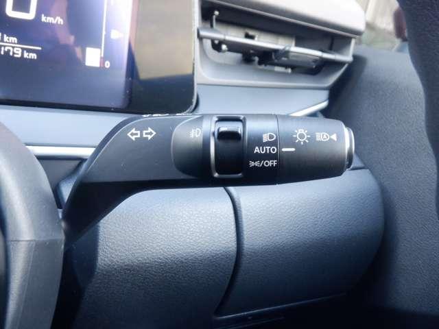 ノート １．２　Ｘ　純正ナビ　ＡＶＭ　ドラレコ前後　ＥＴＣ１．０　リアカメラ　衝突被害軽減ブレ－キ　全方位カメラ　ＥＴＣ付　アルミ　ＬＥＤヘッドライト　レーンアシスト　インテリジェントキー　ワンオーナー　ドラレコ　アイドリングストップ　盗難防止システム　ワンセグＴＶ（23枚目）