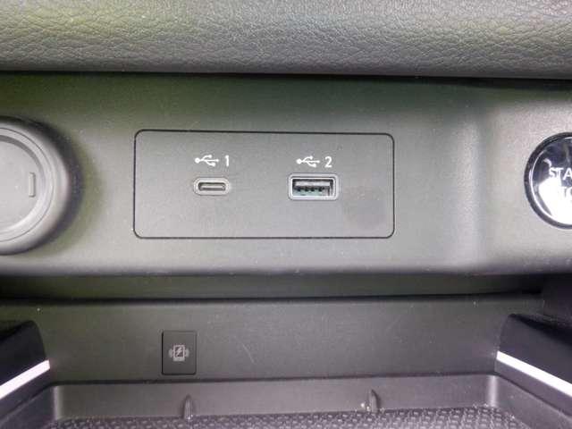 �t�r�a�d���t���ł��i�^�C�v�`�C�^�C�v�b�j���ꂼ��Ή����Ă��܂��B