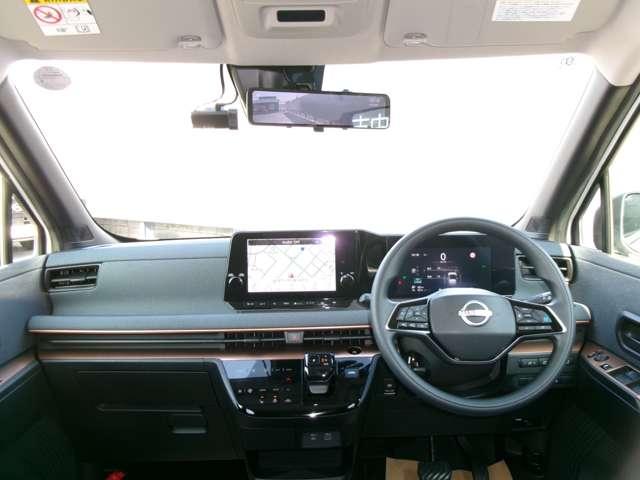 �d�C�����ԂȂ�ł͂̐�i�I�ȃf�U�C���̃C���e���A�B