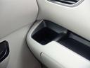 助手席ドリンクホルダーも使い易い位置にあり便利です。
