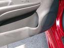 ドアポケットにはペットボトルなどを入れておけるスペースがございます＾＾