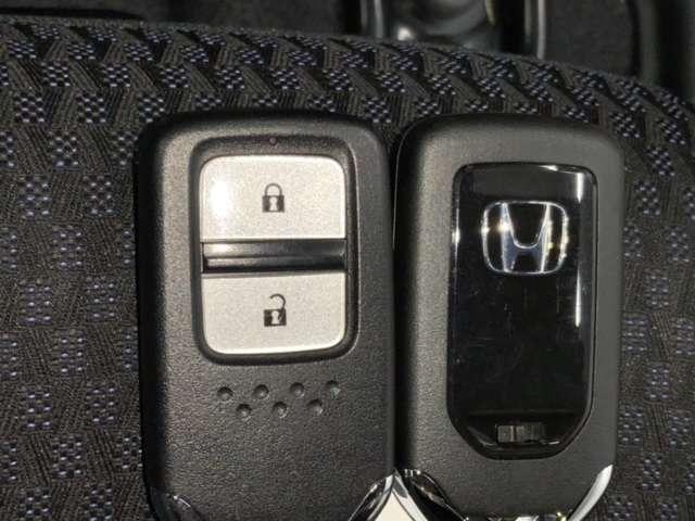 13G・L ホンダセンシング 当社デモカー 衝突軽減ブレーキ 誤発進抑制 路外逸脱抑制機能 車線維持支援システム 8インチメモリーナビ ETC リアカメラ フルセグ(14枚目)