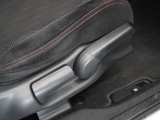 ストリーム ＺＳ特別仕様車スポーティエディション　１年保証ホンダ純正ＨＤＤナビＲカメラＥＴＣワンセグＨＩＤ（19枚目）