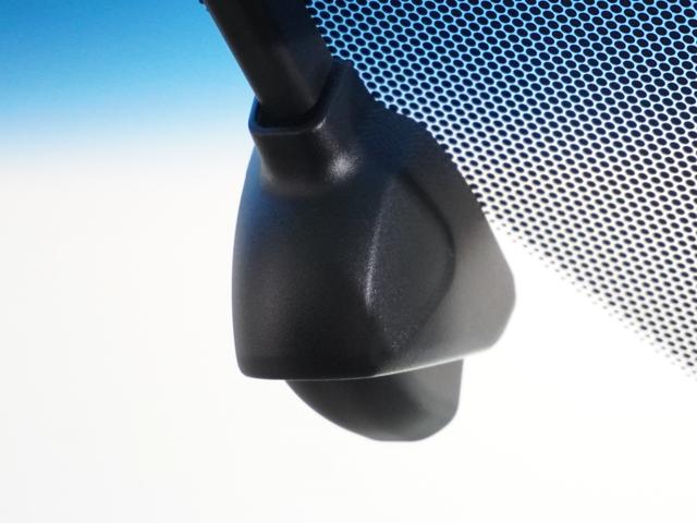 ステップワゴンスパーダ スパーダ・クールスピリットホンダセンシング　１年保証ナビＤレコＲカメＥＴＣ両電扉ＢＴ地デジ　サイドエアバック　スマートキ　左右電動スライドドア　バックモニタ　Ｗエアコン　地ＴＶ　ナビ＆ＴＶ　三列シート　助手席エアバッグ　ドライブレコーダ　ＡＡＣ（4枚目）