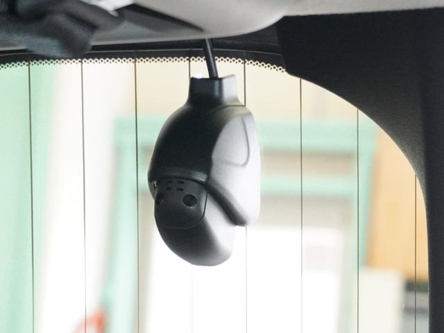 ステップワゴンスパーダ スパーダ・クールスピリットホンダセンシング　１年保証ナビＤレコＲカメＥＴＣ両電扉ＢＴ地デジ　サイドエアバック　スマートキ　左右電動スライドドア　バックモニタ　Ｗエアコン　地ＴＶ　ナビ＆ＴＶ　三列シート　助手席エアバッグ　ドライブレコーダ　ＡＡＣ（5枚目）