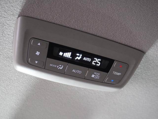 ステップワゴンスパーダ スパーダ・クールスピリットホンダセンシング　１年保証ナビＤレコＲカメＥＴＣ両電扉ＢＴ地デジ　サイドエアバック　スマートキ　左右電動スライドドア　バックモニタ　Ｗエアコン　地ＴＶ　ナビ＆ＴＶ　三列シート　助手席エアバッグ　ドライブレコーダ　ＡＡＣ（15枚目）