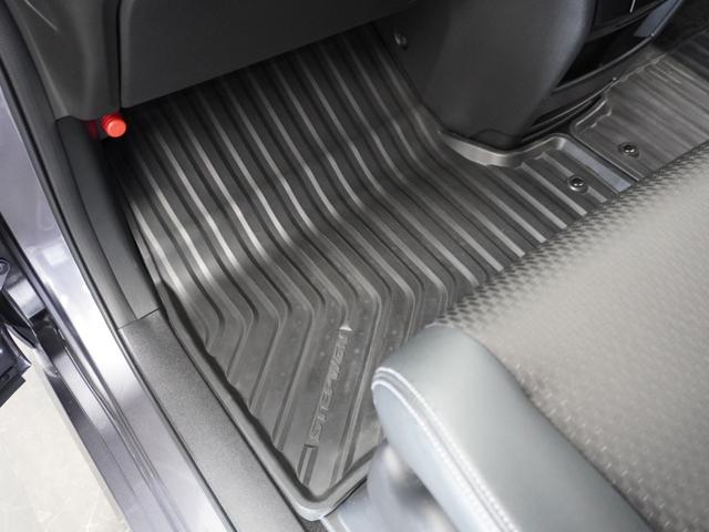 ステップワゴンスパーダ スパーダ・クールスピリットホンダセンシング　１年保証ナビＤレコＲカメＥＴＣ両電扉ＢＴ地デジ　サイドエアバック　スマートキ　左右電動スライドドア　バックモニタ　Ｗエアコン　地ＴＶ　ナビ＆ＴＶ　三列シート　助手席エアバッグ　ドライブレコーダ　ＡＡＣ（28枚目）