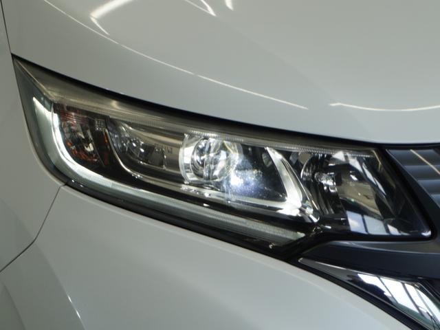 フリード Ｇ・ホンダセンシング　１年保証ナビＤレコＲカメＥＴＣ両電扉ＢＴ地デジ　Ｆセグ　追突被害軽減ブレーキ　ｉストップ　Ｗエアバッグ　パワーウィンドウ　１オ－ナ－　アクティブクルーズコントロール　スマートキ　カーテンエアバッグ（12枚目）