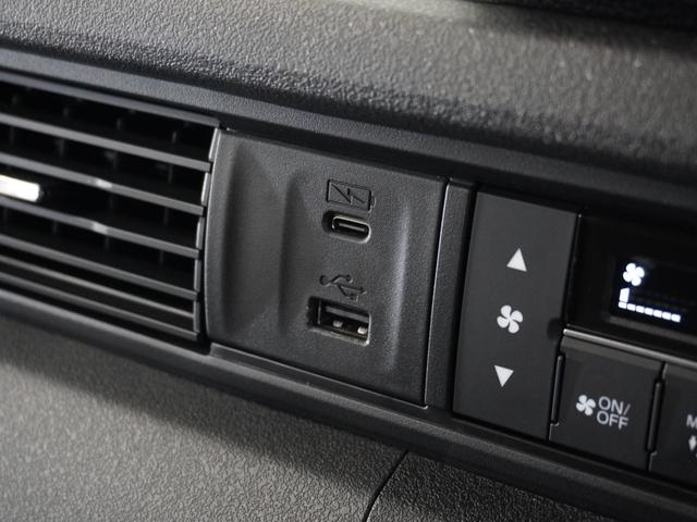 Ｎ－ＢＯＸカスタム ターボ　２年保証当社試乗車ナビＤレコＲカメＥＴＣ両電扉　イモビライザー　衝突被害軽減　禁煙　ベンチシート　キーフリー　Ｐセンサー　ＥＳＣ　パワステ　ＤＶＤ再生　両席エアバック　サイドエアバッグ　ターボ車（7枚目）