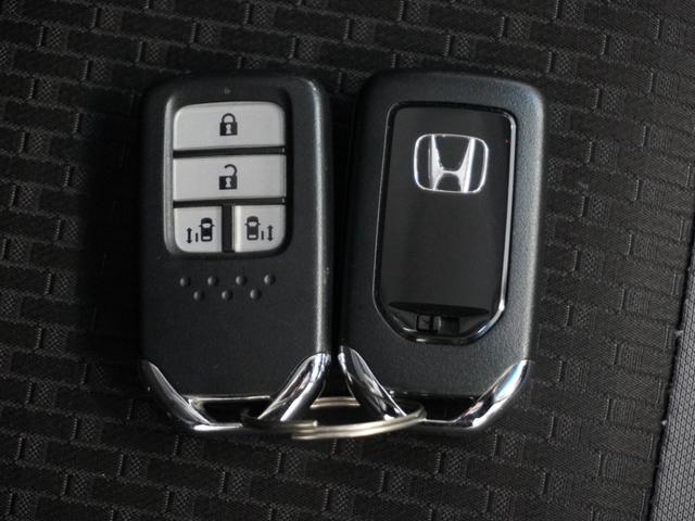 ステップワゴンスパーダ ｅ：ＨＥＶスパーダＧ・ＥＸホンダセンシング　１年保証ナビＤレコＲカメＥＴＣ両電扉ＢＴクルコン　エアバック　クルコン　サイドエアバッグ　カーナビ　シ－トヒ－タ－　衝突軽減システム　ＡＷ　１オーナー　スマキー　ＬＥＤランプ　ドラレコ　ＡＢＳ　ＥＴＣ（20枚目）