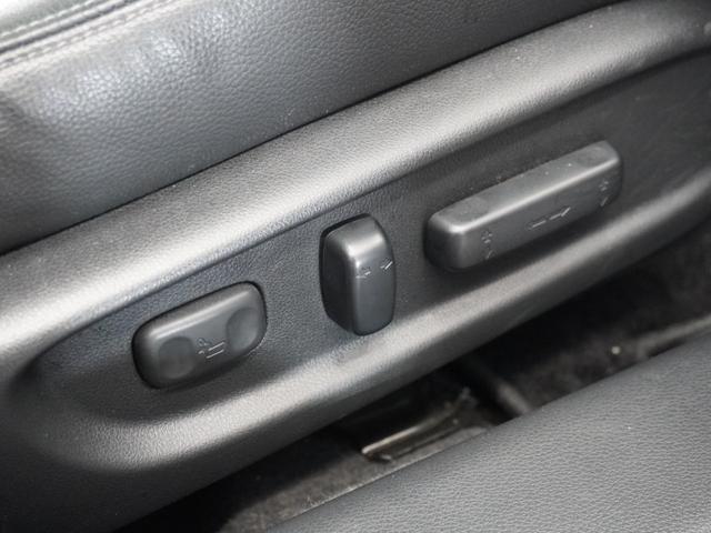 アコードハイブリッド ＥＸ　１年保証ナビＲカメＥＴＣクルコンＢＴ地デジＬＥＤ　バックモニター　本革シート　Ｐセンサー　サイドカーテンエアバック　サイドモニター　記録簿　アルミ　ナビＴＶ　ＬＥＤヘッド　フルセグテレビ　禁煙（28枚目）