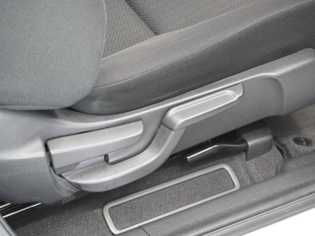 ◆シートハイトアジャスター◆運転席を上下に高さ調節ができます！運転ポジションを体格に合わせてシート調整できます。