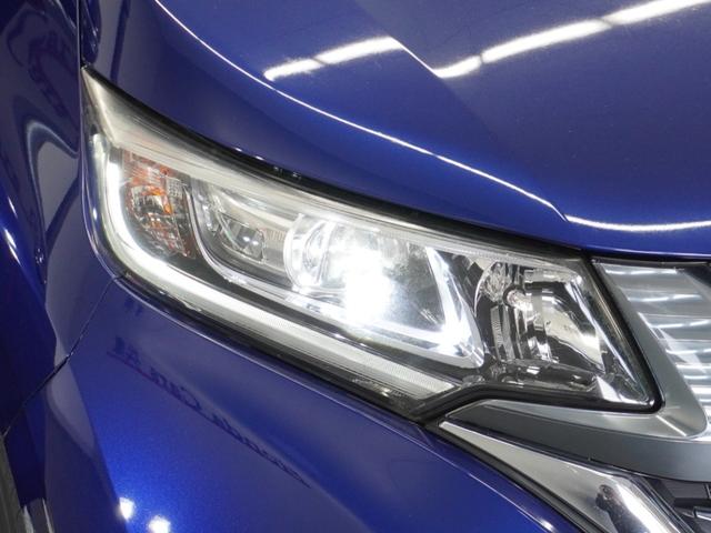 フリードハイブリッド ハイブリッド・Gホンダセンシング 1年保証ナビRカメETC両電扉BT地デジLED 軽減ブレーキ キーフリーシステム 1オ-ナ- 記録簿 DVD再生可能 ECON 禁煙 メモリーナビ 後カメラ Aクルーズ 地デジフルセグTV 横滑防止(11枚目)