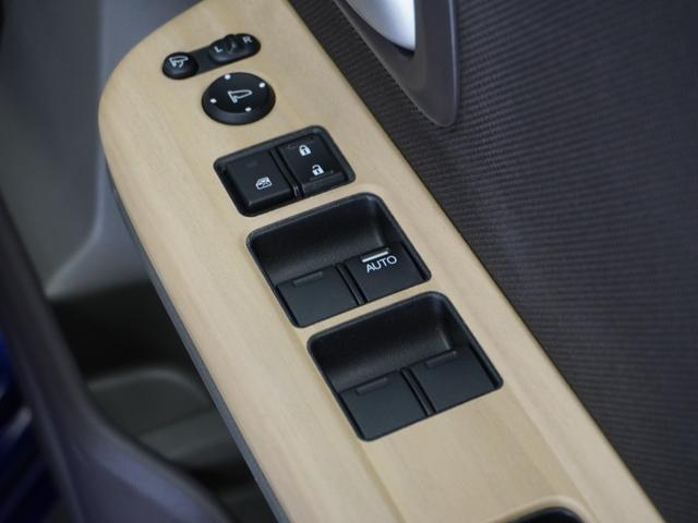 フリードハイブリッド ハイブリッド・Gホンダセンシング 1年保証ナビRカメETC両電扉BT地デジLED 軽減ブレーキ キーフリーシステム 1オ-ナ- 記録簿 DVD再生可能 ECON 禁煙 メモリーナビ 後カメラ Aクルーズ 地デジフルセグTV 横滑防止(23枚目)