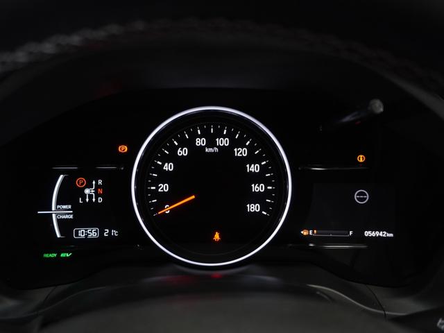 ヴェゼル ハイブリッドRS・ホンダセンシング 1年保証ナビRカメETC地デジBTパドルシフト ETC付 1オ-ナ- 定期点検記録簿 デュアルエアコン サイドSRS Rカメ フルオートエアコン 禁煙 両席エアバック スマキー TVナビ 横滑り防止(39枚目)