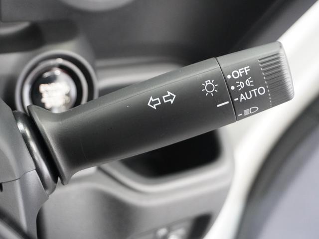 ◆オートライト◆ヘッドライトは、オートライト付き！トンネルでも操作が不要で安全に運転できます