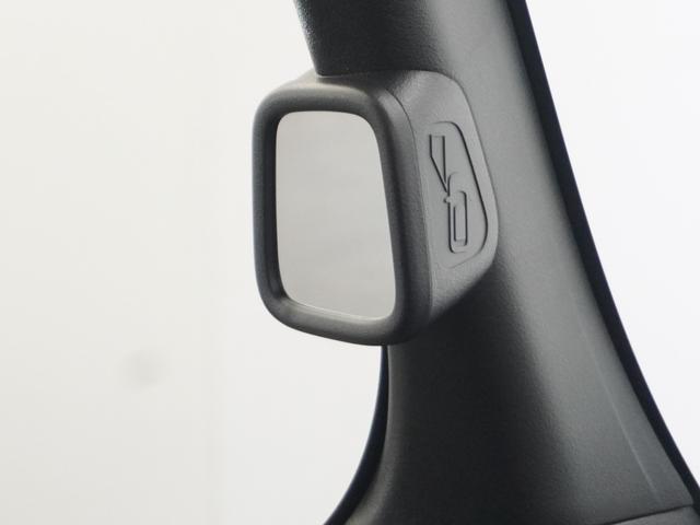 ◆ピタ駐ミラー◆左前の死角を軽減する補助ミラーを装備！細い道や車庫入れの時に役立ちます。