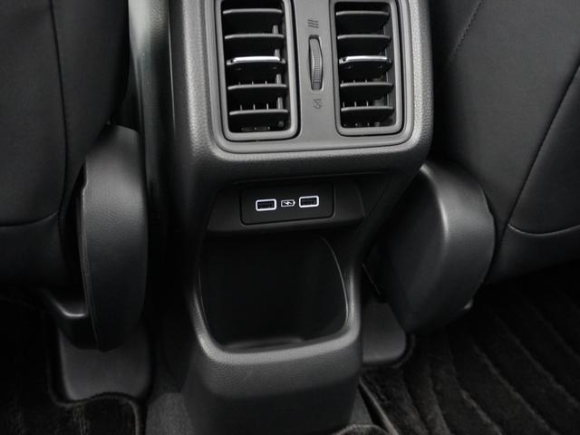 ヴェゼル e:HEVZ 1年保証ナビ全周囲カメDレコETC2.0クルコン 衝突回避支援ブレーキ機能 パノラミックビューモニター 1オナ スマキ Pトランク フルオートエアコン エアバッグ 両席エアバック Rカメ 記録簿付(32枚目)