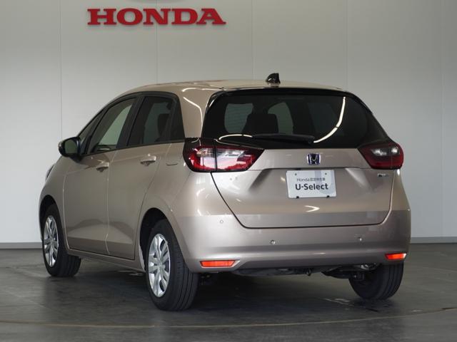 フィット e:HEVホーム 2年保証ナビRカメETCクルコンBT地デジ 前後誤発進抑制機能 クリソナ 助手席エアバッグ 運転席エアバッグ 1オナ アイドリングストップ 禁煙 LEDライト バックカメラ ABS サイドエアバッグ(14枚目)