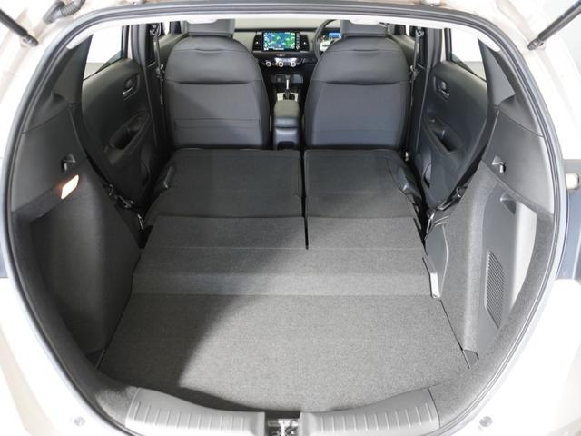 フィット e:HEVホーム 2年保証ナビRカメETCクルコンBT地デジ 前後誤発進抑制機能 クリソナ 助手席エアバッグ 運転席エアバッグ 1オナ アイドリングストップ 禁煙 LEDライト バックカメラ ABS サイドエアバッグ(22枚目)